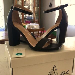 Black strap heel!
